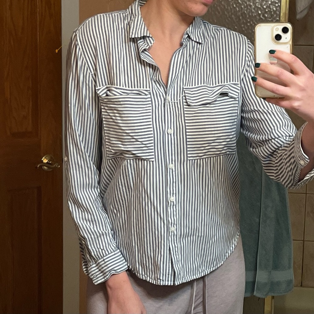 Tommy Hilfiger striped cuffed shirt small